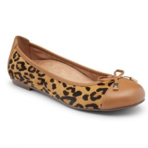 NIB Vionic Minna Leopard Tan Calf Hair Flats